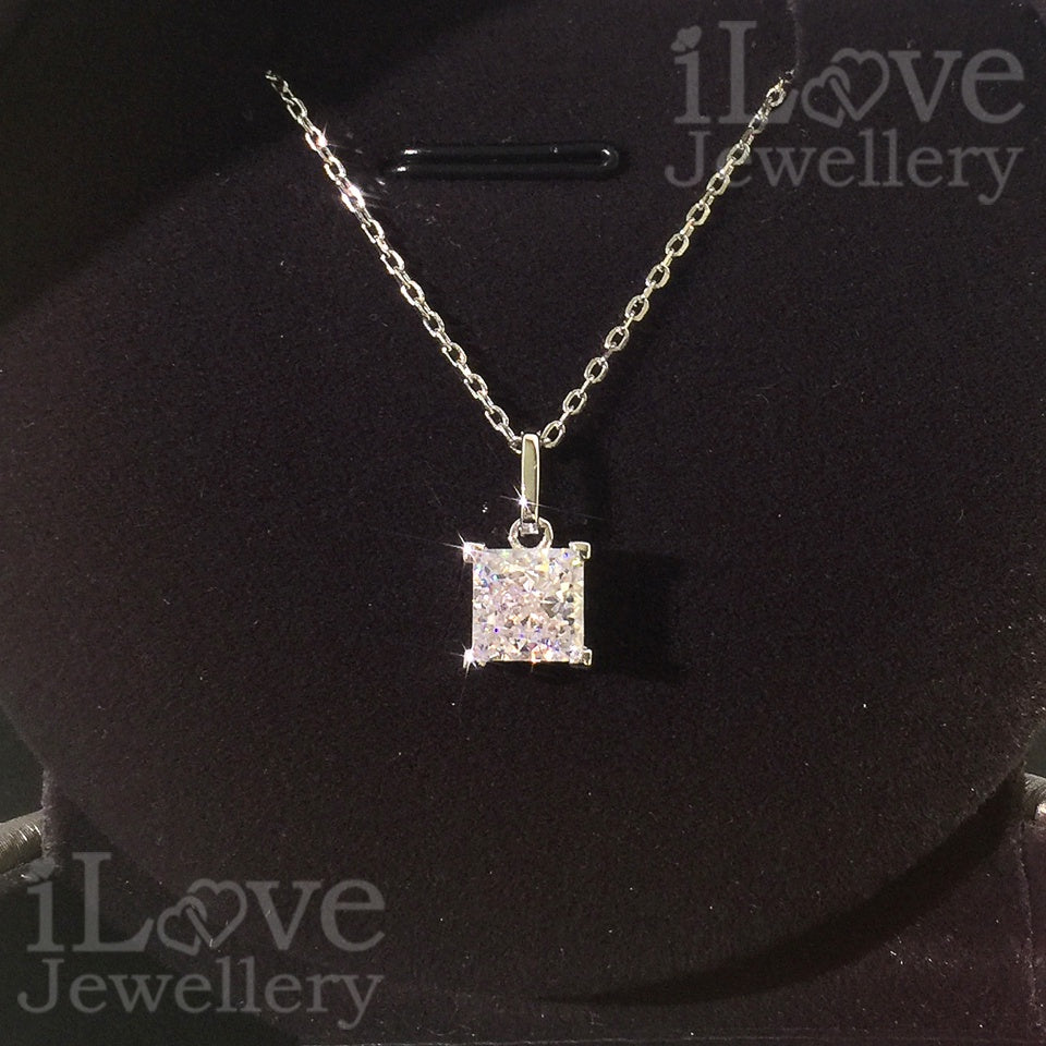 Starburst Princess Sparkle Solitaire Necklace ILN007