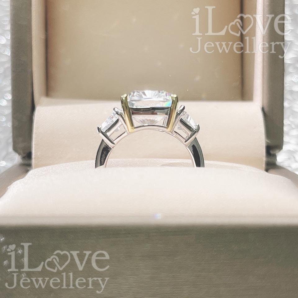 Sunlit Empress Oval Trilogy Ring ILR024
