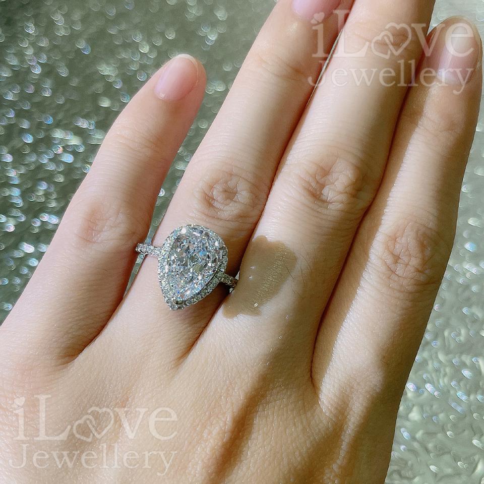 Tear of Light Pear Shaped Halo Ring ILR020