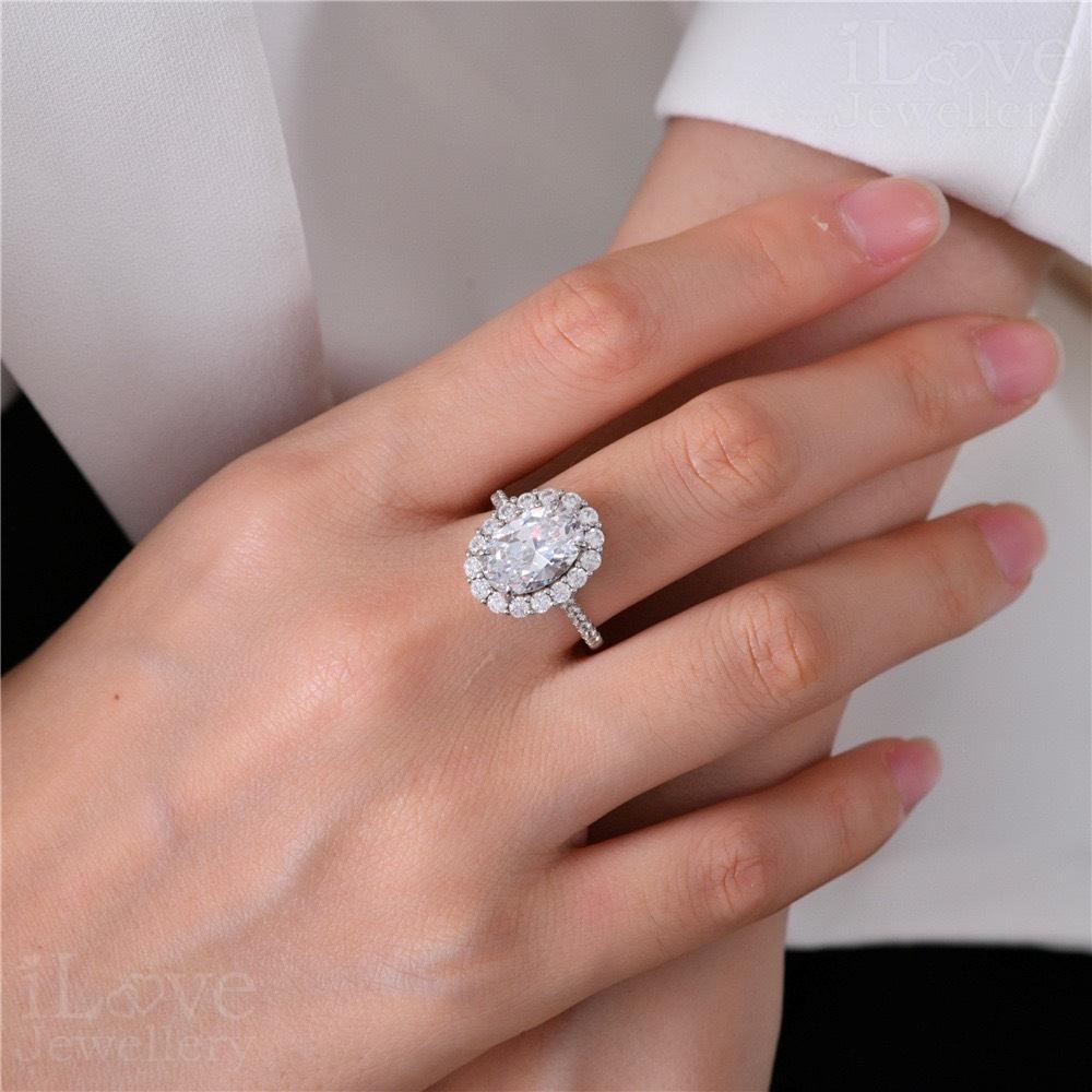 Eternal Sparkle Halo Ring ILR021 White