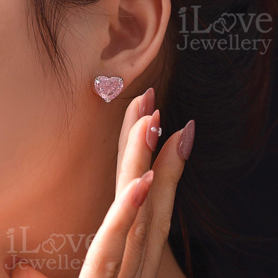 Blushing Heart Stud Earrings ILE012