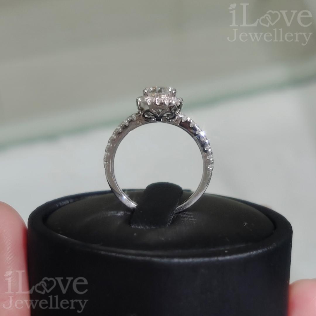 Cushion-Cut Halo Moissanite Ring ILR207