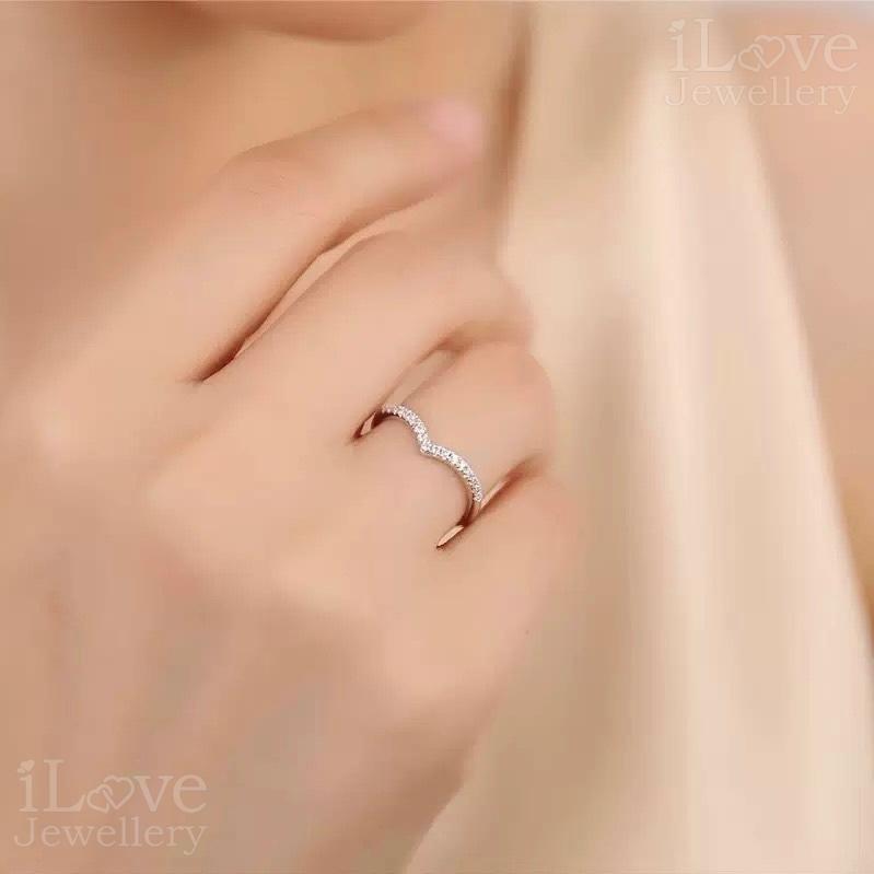 V Shape Cubic Zirconia Ring ILR034