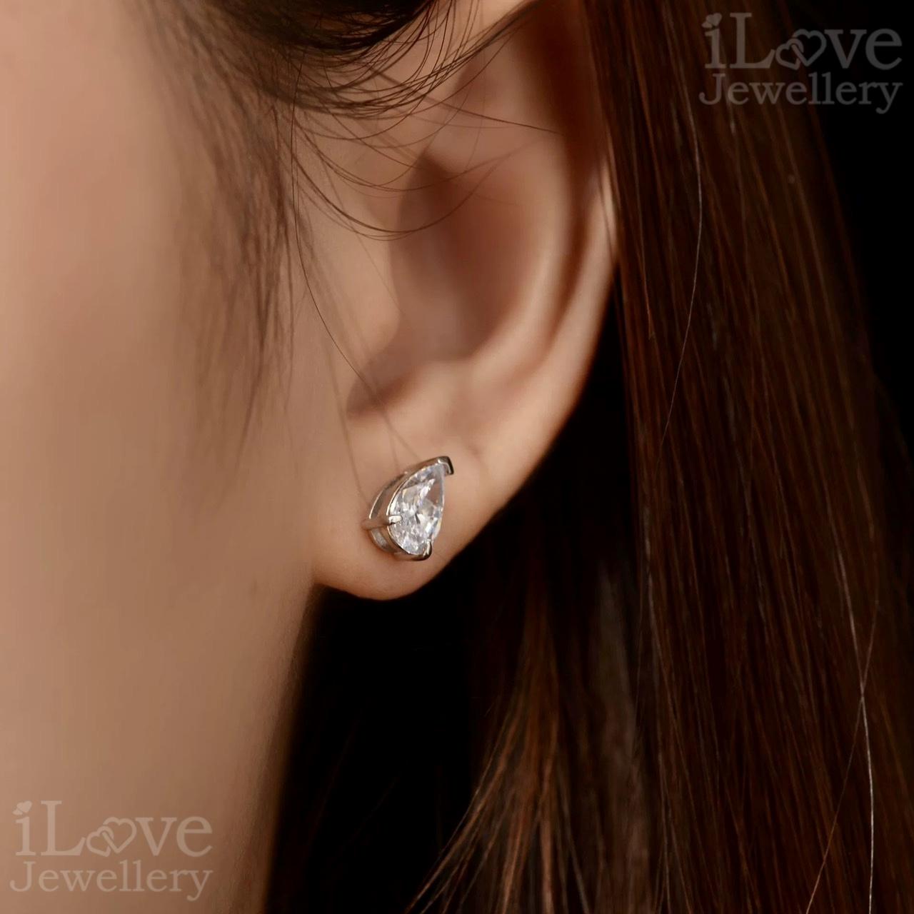 Tear of Joy Pear-Cut Stud Earrings ILE004