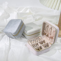 Premium Jewelry Box Flannel Organizer Storage ILG004