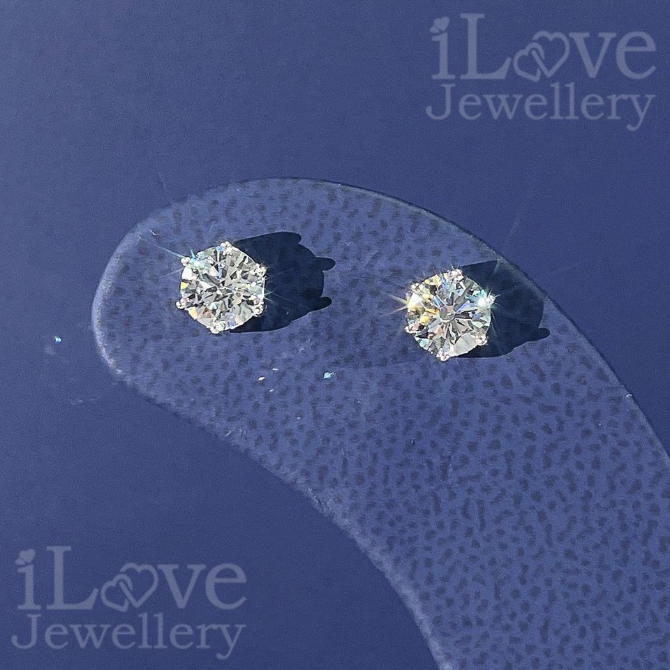 Starlight Whisper Stud Earrings ILE015